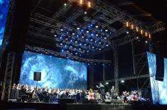 Military musicians give spectacular performance of “Carmina Burana”