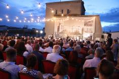 Концерт „Вече са Данком“ одржан на тераси Дома Војске Србије