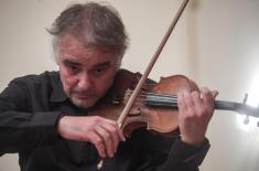 Prvih 40 godina sa violinom